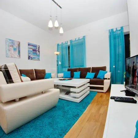 Apartman Centar- Free Parking Apartament *